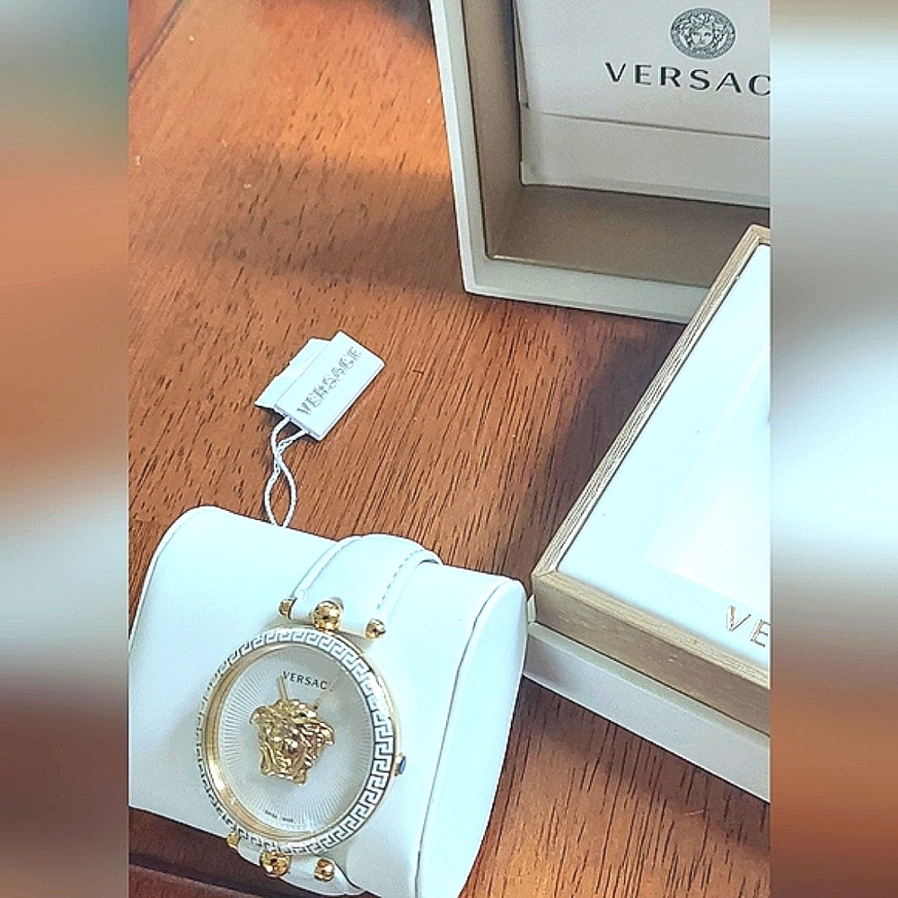NWT White Versace Palazzo Empire Watch, 39mm. White Gold
